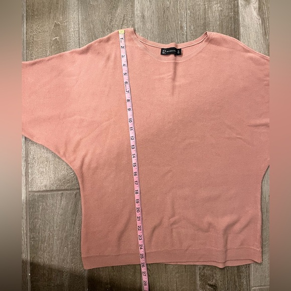 New York & Company - Pullover Sweater • Scoop Neck • Dolman Sleeve Size XL - Picture 7 of 8